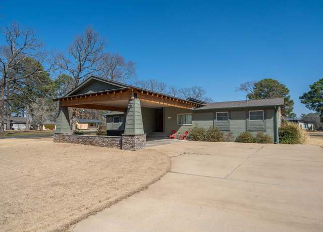 Property at 402 Caroline Acres Pt, AR 71913, 3 beds, 3 baths
