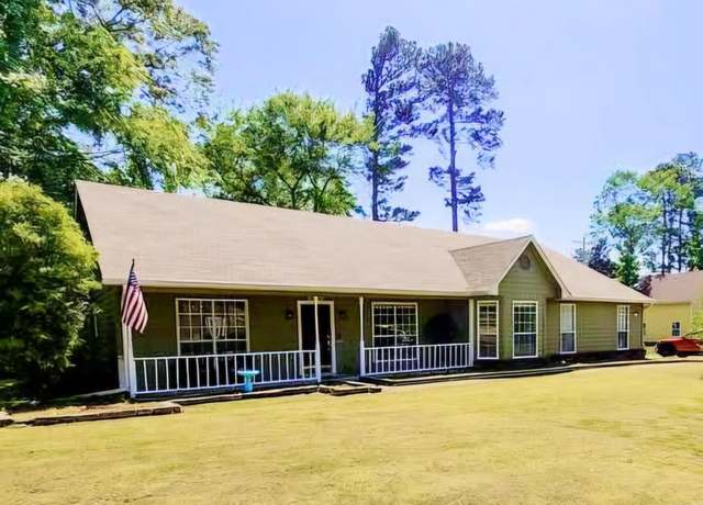 Property at 1009 S Richardson Pl, Bryant, AR 72022, 3 beds, 2 baths