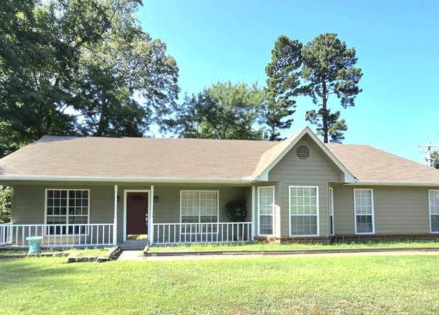 Property at 1009 S Richardson Pl, Bryant, AR 72022, 3 beds, 2 baths