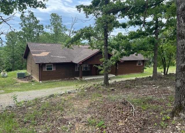 Property at 1376 Woods Point Rd, Elizabeth, AR 72531, 3 beds, 3 baths