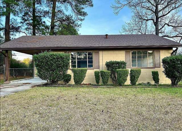 Property at 105 Tanglewood Dr, El Dorado, AR 71730, 2 beds, 1 bath