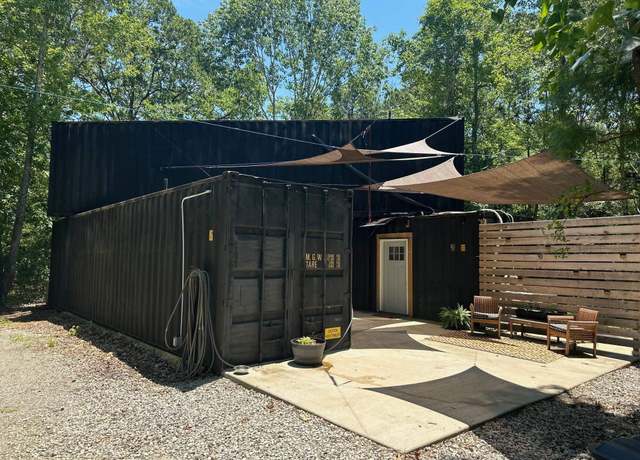 Property at 140 Moonlight Ln, Quitman, AR 72131, 3 beds, 2 baths