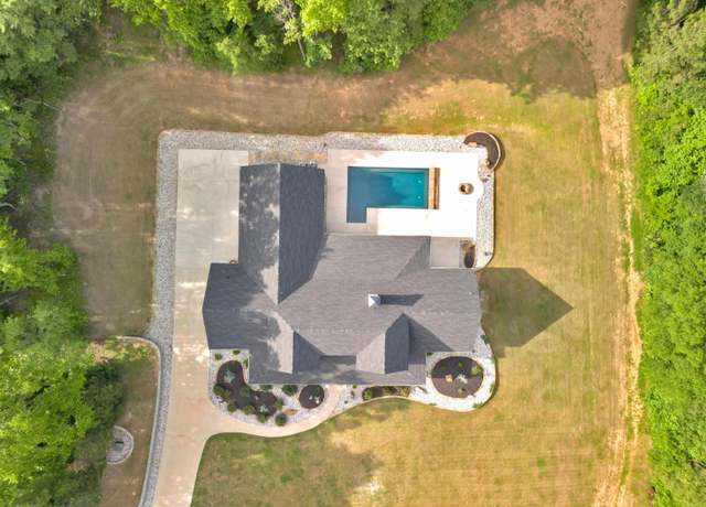 Property at 19300 Lake Winona Rd, Paron, AR 72122, 4 beds, 4.5 baths