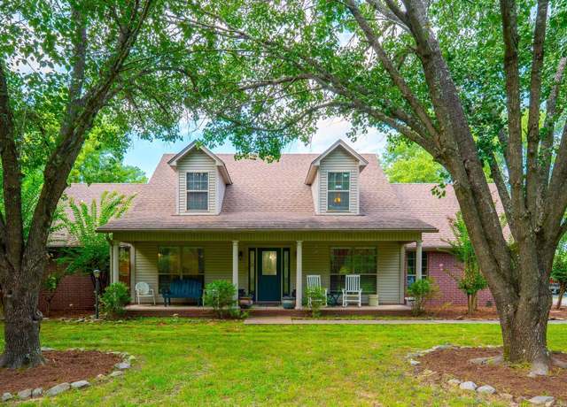 Property at 12 Gingerbread Ln, Conway, AR 72032, 5 beds, 3.5 baths