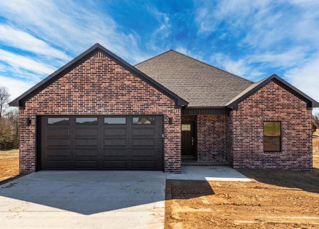 Property at 27 Summerlyn Place Dr, Greenbrier, AR 72058, 3 beds, 2 baths