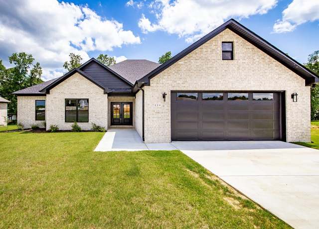 Property at 224 Michelle Dr, Beebe, AR 72012, 4 beds, 2 baths