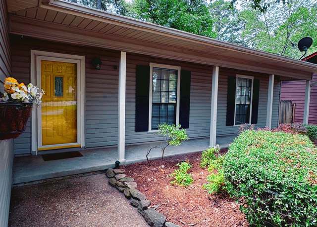 Property at 13505 Wild Cherry Dr, Little Rock, AR 72211, 3 beds, 2 baths