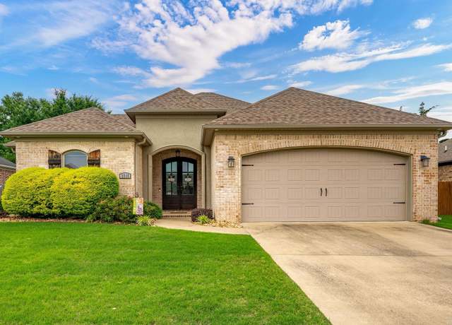 Property at 1715 Sylar Cir, Conway, AR 72034, 3 beds, 2 baths