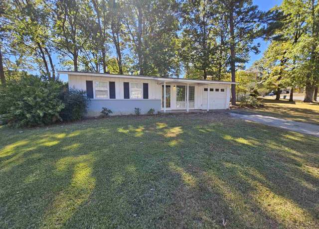 Property at 11621 Chipwood Dr, Little Rock, AR 72211, 3 beds, 1 bath