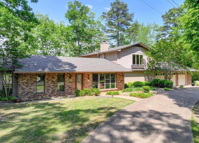 Property at 255 Springbrook Dr, Hot Springs, AR 71913, 3 beds, 3.5 baths