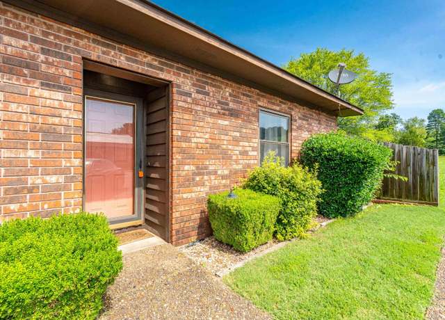 Property at 301 Hammond Dr Unit A3, Hot Springs, AR 71913, 3 beds, 2 baths