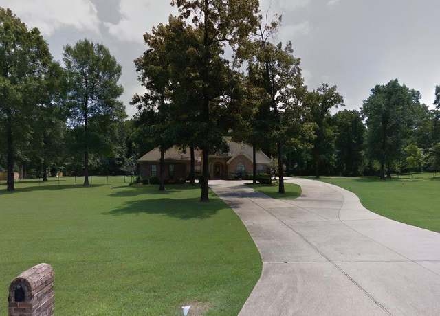 Property at 2074 Hickory Creek Circle Cir, Bryant, AR 72022, 5 beds, 3.5 baths