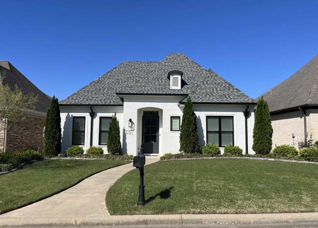 Property at 41 Wildwood Pl, Little Rock, AR 72223, 3 beds, 2 baths