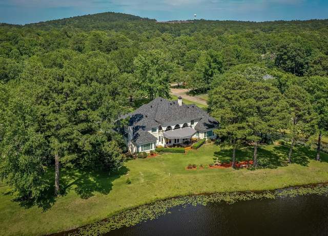 Property at 68 Chenal Cir, Little Rock, AR 72223, 6 beds, 5.5 baths