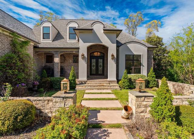 Property at 3010 Woodsgate Dr, Little Rock, AR 72211, 5 beds, 6 baths