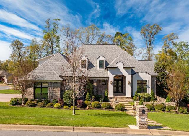 Property at 3010 Woodsgate Dr, Little Rock, AR 72211, 5 beds, 6 baths