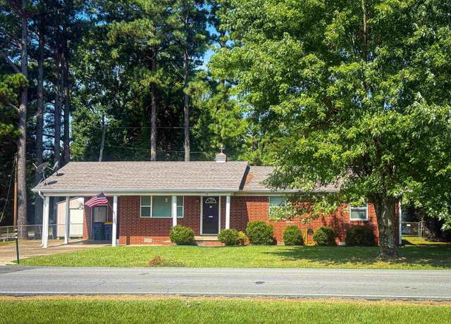 Property at 10 Bellamy St, Cabot, AR 72023, 3 beds, 2 baths