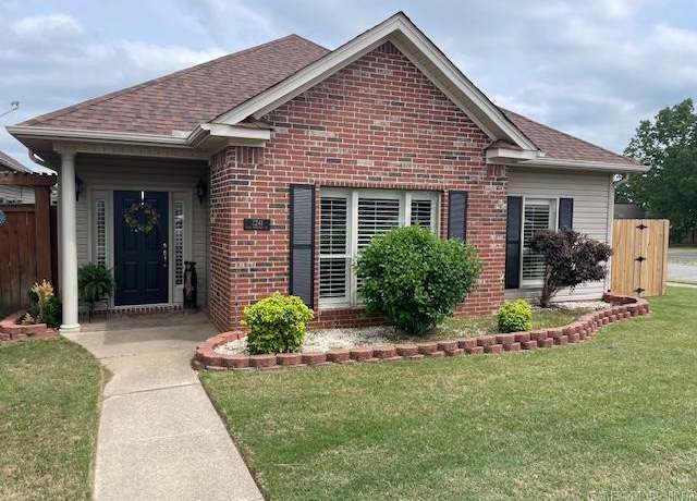 Property at 2241 Sage Meadows Cir, Sherwood, AR 72120, 3 beds, 2 baths