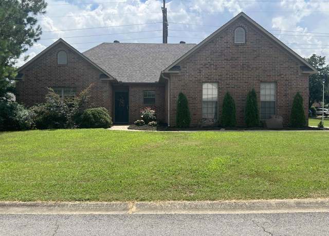 Property at 1235 Bermuda, Conway, AR 72034, 3 beds, 2 baths