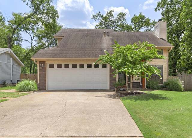 Property at 102 Greentree, Sherwood, AR 72120, 3 beds, 2 baths