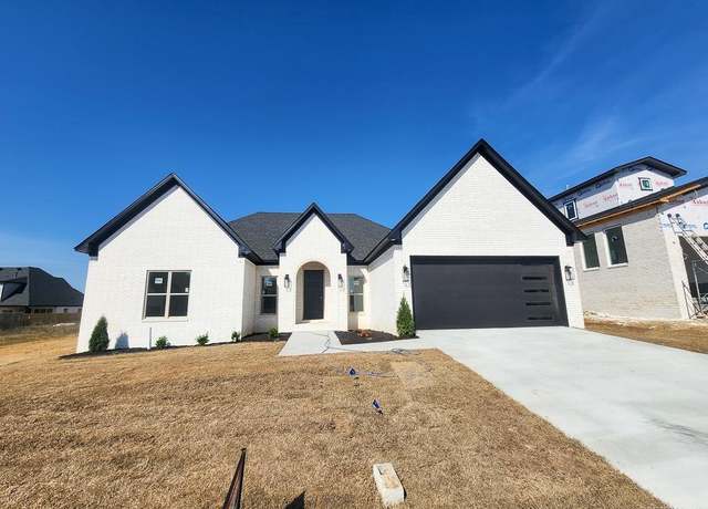 Property at 125 Willow Springs Dr, Conway, AR 72034, 4 beds, 2 baths