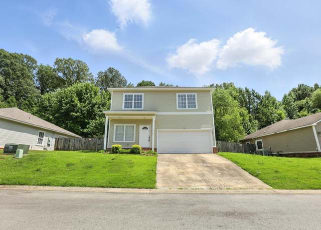 Property at 419 Sharon Oaks Ct, Benton, AR 72019, 3 beds, 2.5 baths