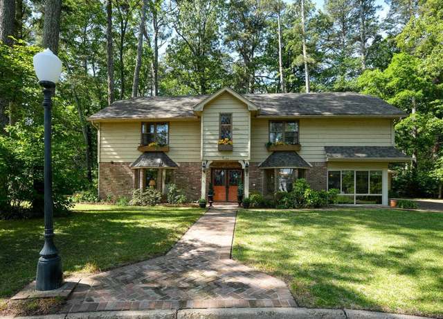 Property at 5 Southern Pines Cv, Pine Bluff, AR 71603, 4 beds, 4 baths