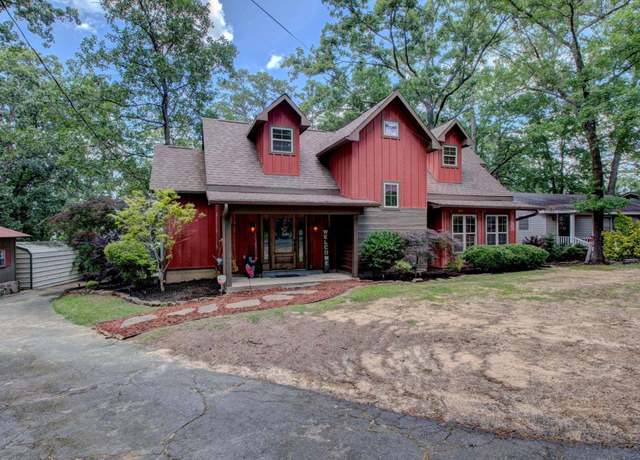 Property at 30 Cedar St, Higden, AR 72067, 4 beds, 2 baths
