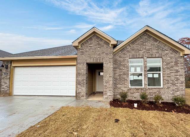 Property at 1406 Springvine Dr, Searcy, AR 72143, 4 beds, 2 baths