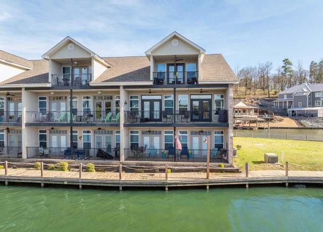 Property at 532 Grand Point Dr Unit C6, Hot Springs, AR 71901, 4 beds, 3 baths