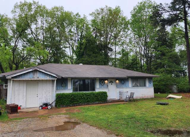 Property at 49 Arlington Dr, Star City, AR 71667, 3 beds, 1 bath