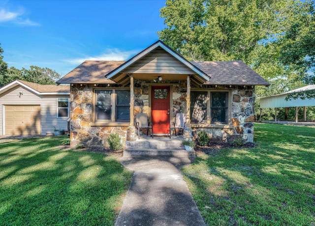 Property at 209 Cr 832, Henderson, AR 72544, 3 beds, 1.5 baths