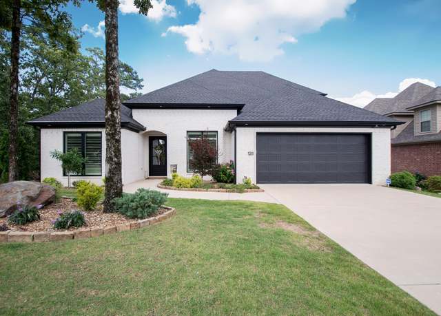 Property at 128 Majestic Cir, Maumelle, AR 72113, 4 beds, 3 baths