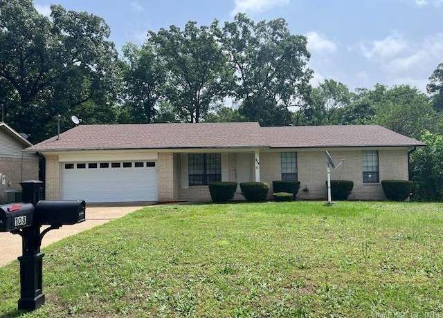 Property at 108 Ridgeview St, AR, 3 beds, 2 baths