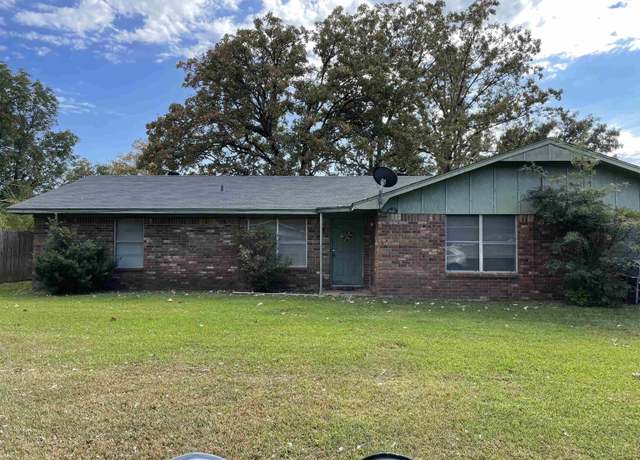 Property at 304 Wesley, White Hall, AR 71602, 4 beds