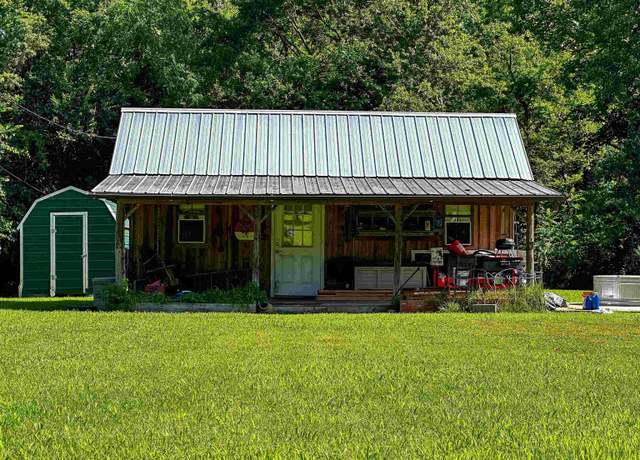 Property at 25846 E Highway 14, Mountain View, AR 72560, 1 bed, 1 bath