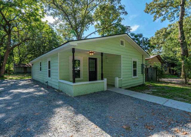 Property at 823 Cherry Ln, Malvern, AR 72104, 2 beds, 2 baths