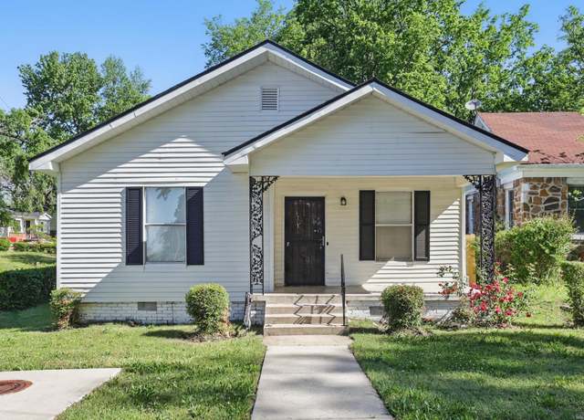 Property at 2220 W 22nd St, Little Rock, AR 72202, 3 beds, 1 bath