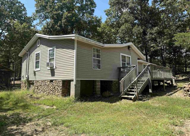 Property at 781 Douglas Lane St, Clinton, AR, 4 beds, 1.5 baths