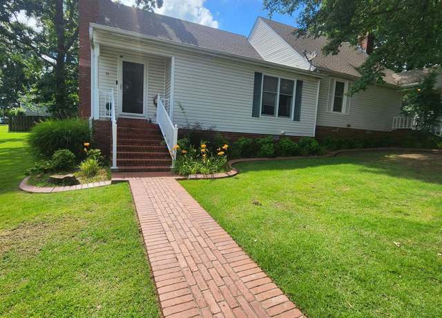Property at 11 River Oaks Trce, Searcy, AR 72143, 3 beds, 2.5 baths