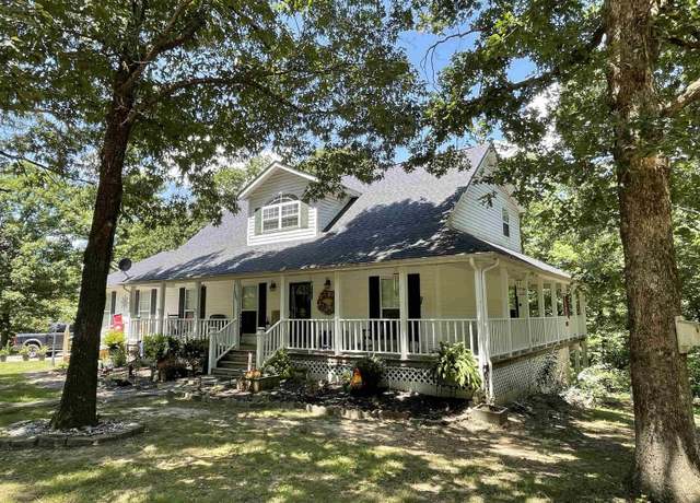 Property at 287 Country Charm Rd, Mountain View, AR 72560, 4 beds, 3.5 baths