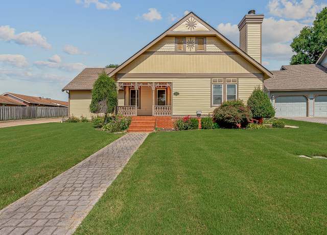 Property at 2607 Greenbriar, Jonesboro, AR 72401, 3 beds, 2 baths