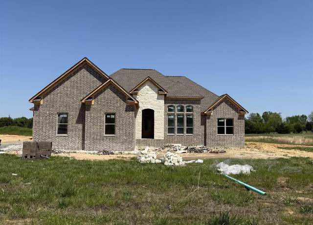 Property at 32 Lowell, Greenbrier, AR 72058, 4 beds, 2.5 baths