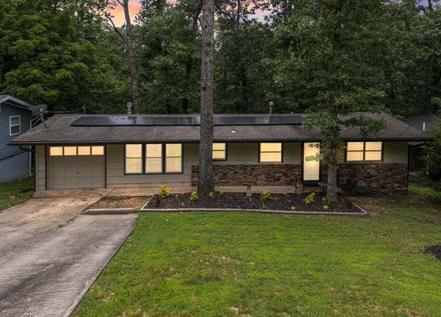 Property at 18 Duvall Ln, AR 72715, 2 beds, 2 baths