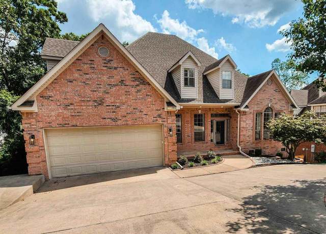 Property at 2806 Woodsgate Dr, Little Rock, AR, 6 beds, 4.5 baths
