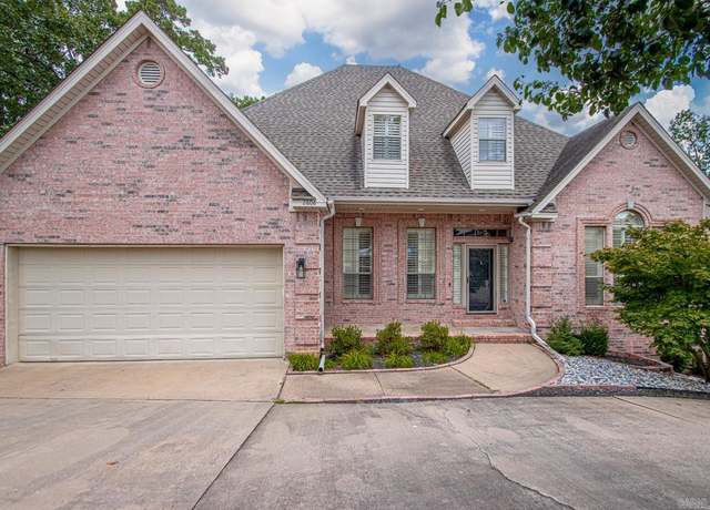 Property at 2806 Woodsgate Dr, Little Rock, AR, 6 beds, 4.5 baths