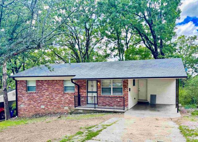 Property at 704 W 56th St, North Little Rock, AR, 3 beds, 1 bath