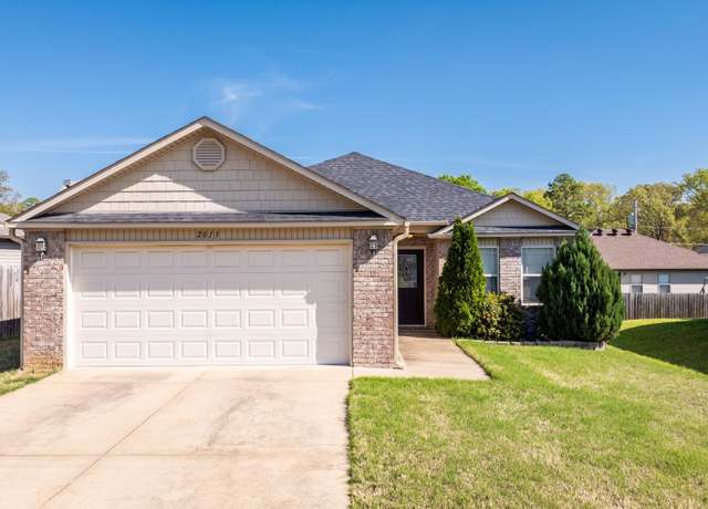 Property at 2013 San Luis Blvd, North Little Rock, AR 72118, 3 beds, 2 baths