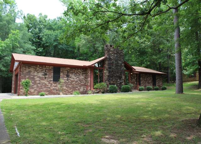 Property at 108 Charles St, Murfreesboro, AR 71958, 3 beds, 2 baths