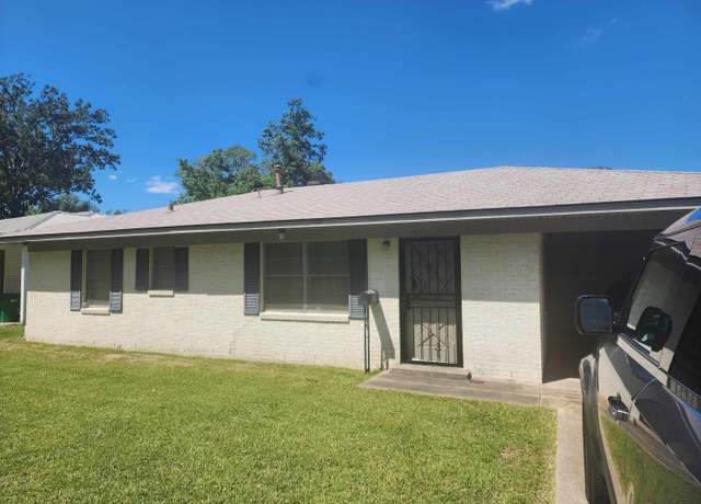 Property at 1807 W 32nd Ave, Pine Bluff, AR 71603, 3 beds, 1.5 baths